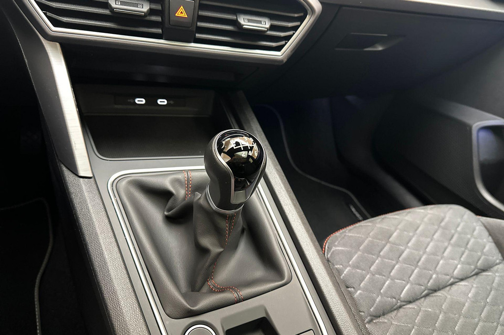 Seat Leon Sportstourer (R124RR) met abonnement