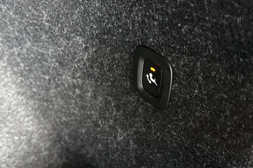 Volvo XC40 (JNZ85F) met abonnement