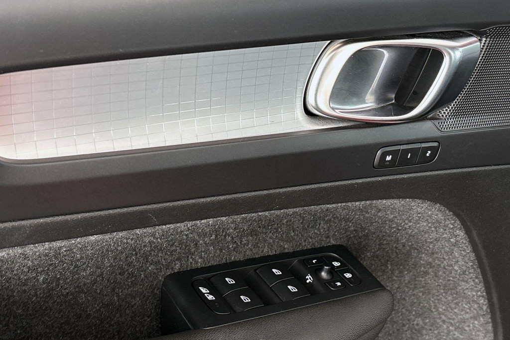 Volvo XC40 (JNZ85F) met abonnement