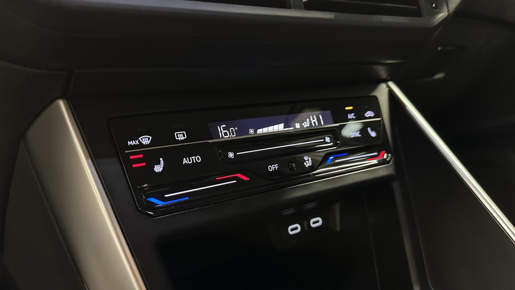 Volkswagen Taigo (T432GZ) met abonnement