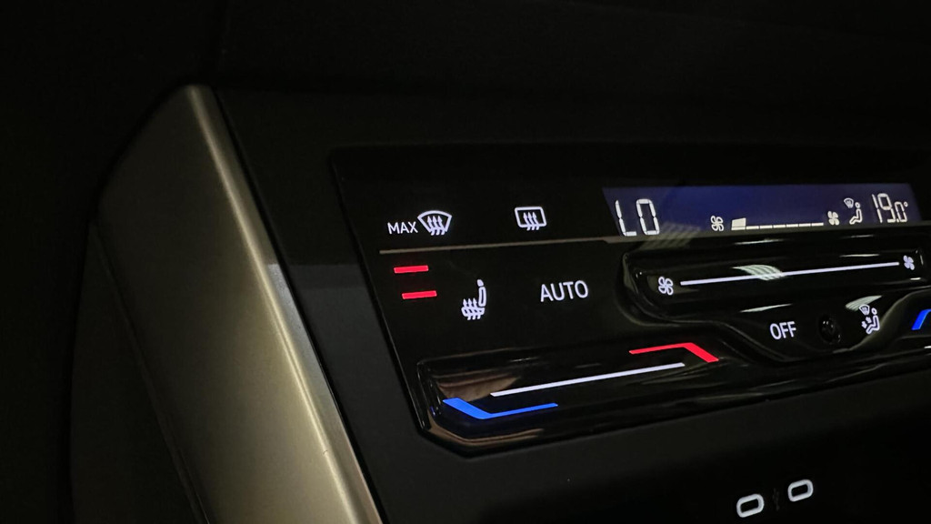 Volkswagen Taigo (T368DV) met abonnement