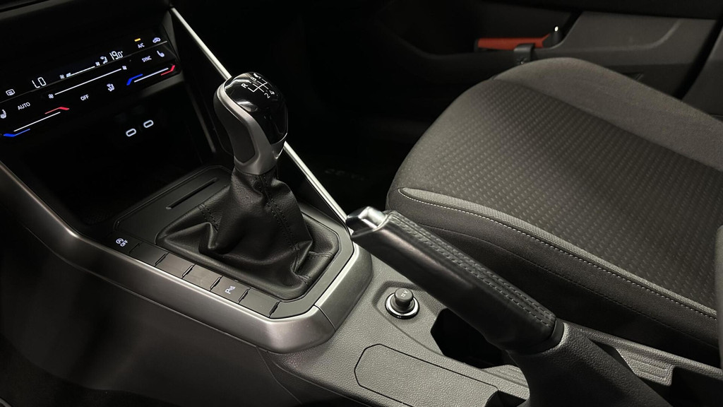 Volkswagen Taigo (T368DV) met abonnement