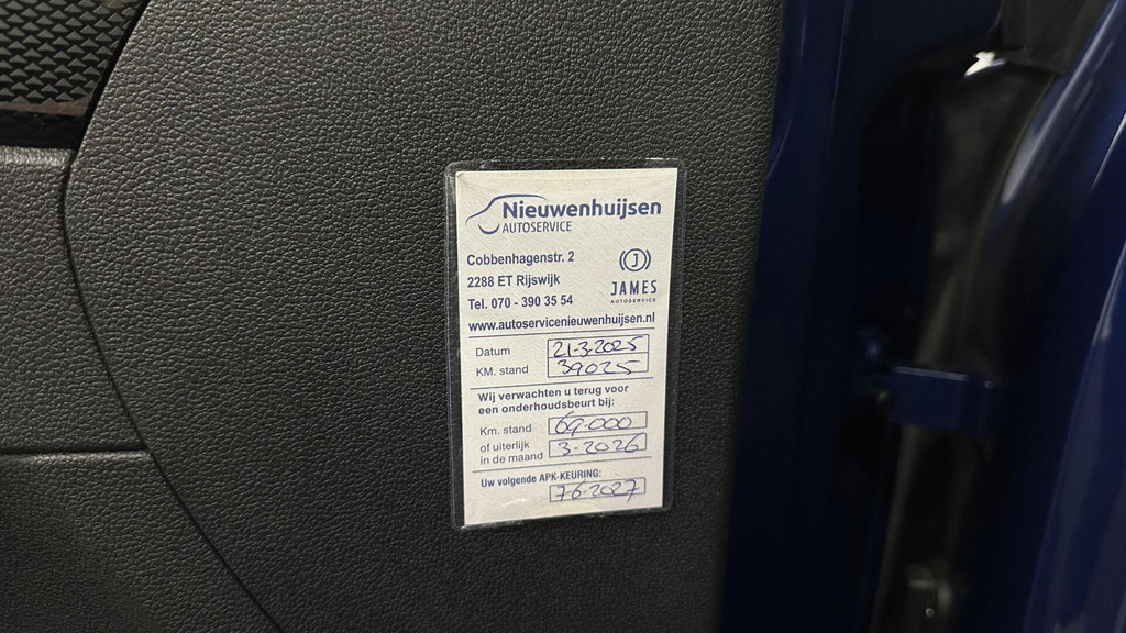 Volkswagen Taigo (T368DV) met abonnement