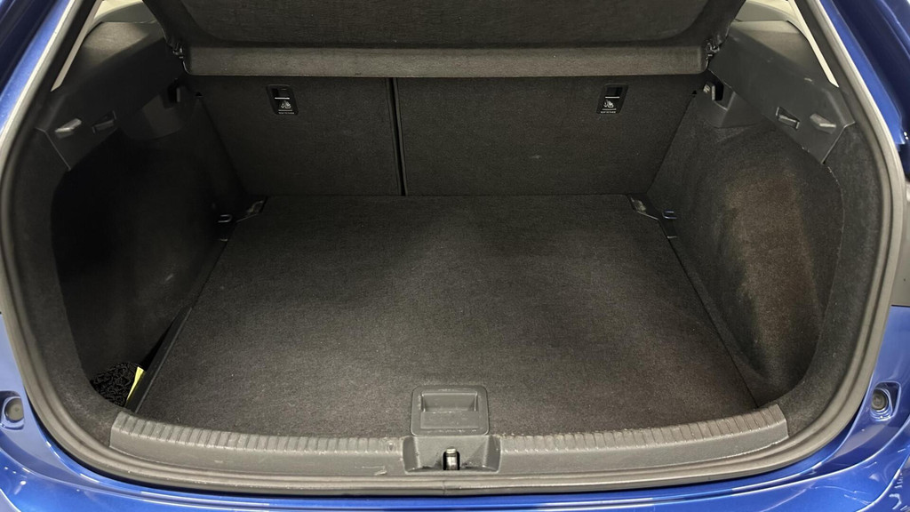 Volkswagen Taigo (T368DV) met abonnement