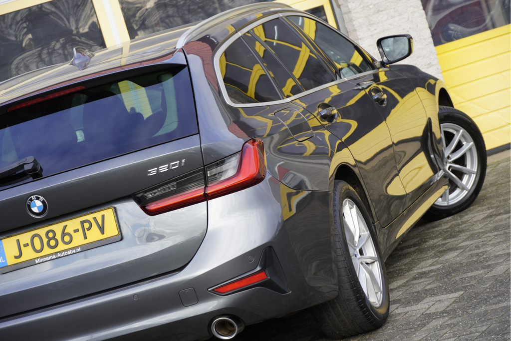 BMW 3 Serie touring (J086PV) met abonnement