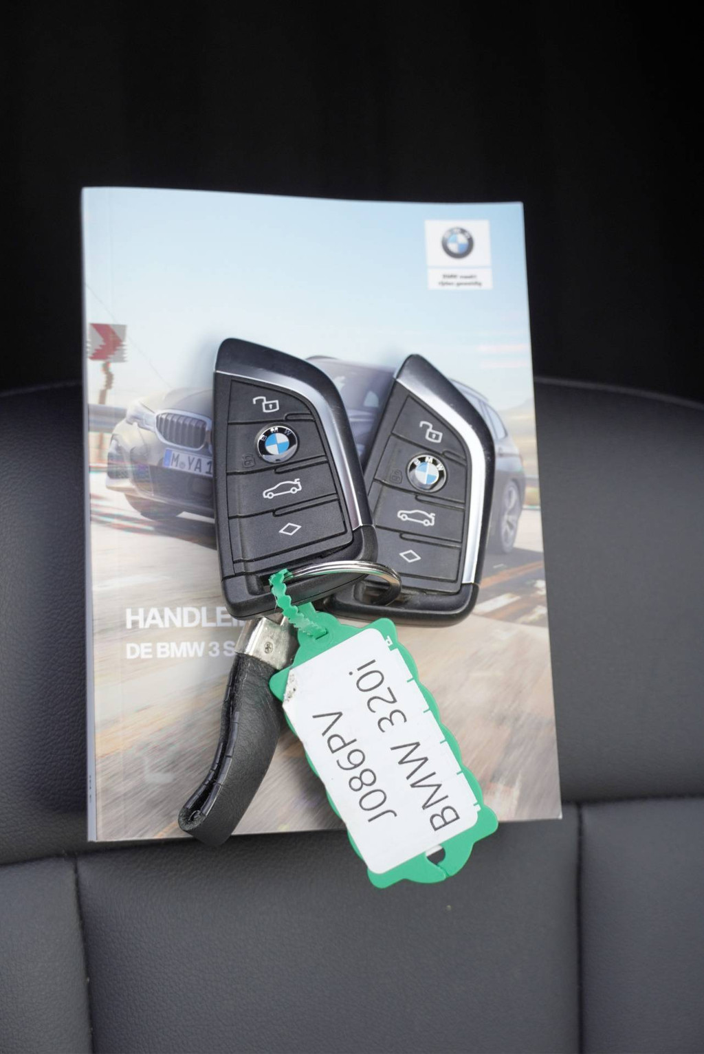 BMW 3 Serie touring (J086PV) met abonnement