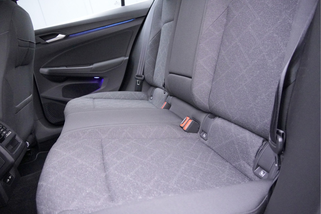 Volkswagen Golf (N071DJ) met abonnement