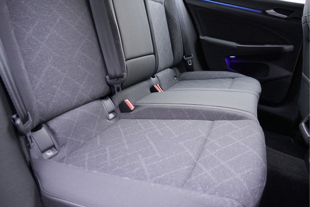 Volkswagen Golf (N071DJ) met abonnement