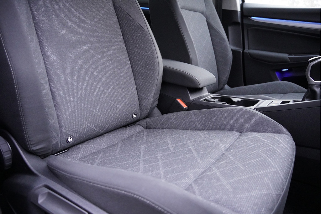 Volkswagen Golf (N071DJ) met abonnement