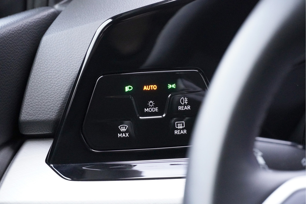 Volkswagen Golf (N071DJ) met abonnement