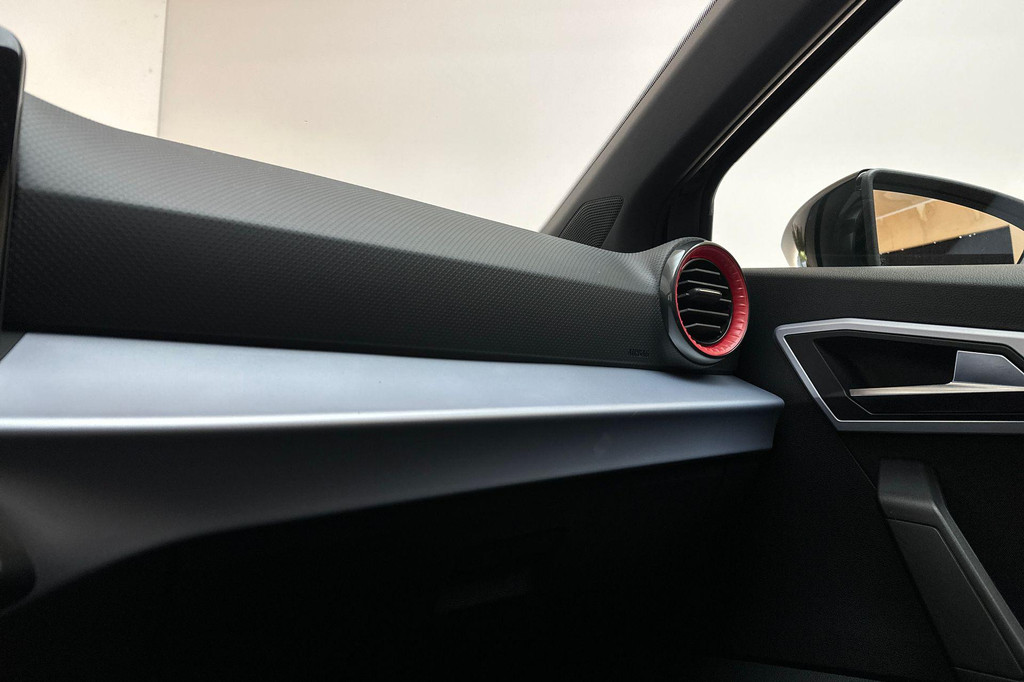 Seat Ibiza (N826NG) met abonnement