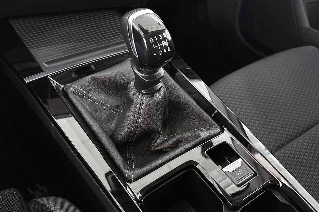 Opel Astra (T448GH) met abonnement