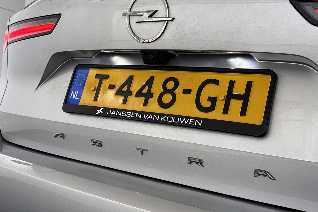 Opel Astra (T448GH) met abonnement
