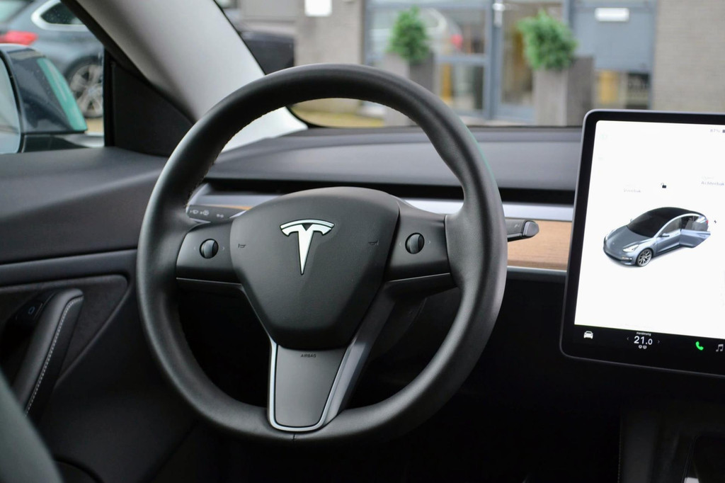 Tesla Model 3 AWD (K843KF) met abonnement