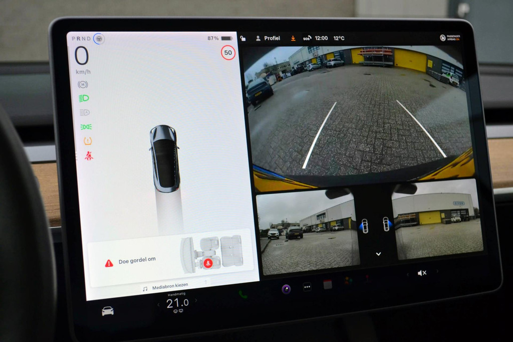 Tesla Model 3 AWD (K843KF) met abonnement