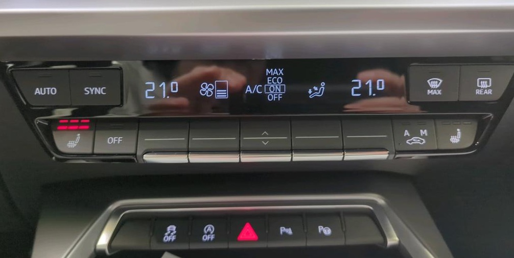 Audi A3 (K224ZH) met abonnement