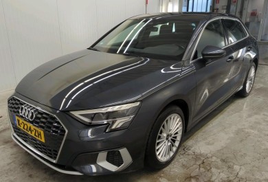 Audi A3 (K224ZH) met auto abonnement