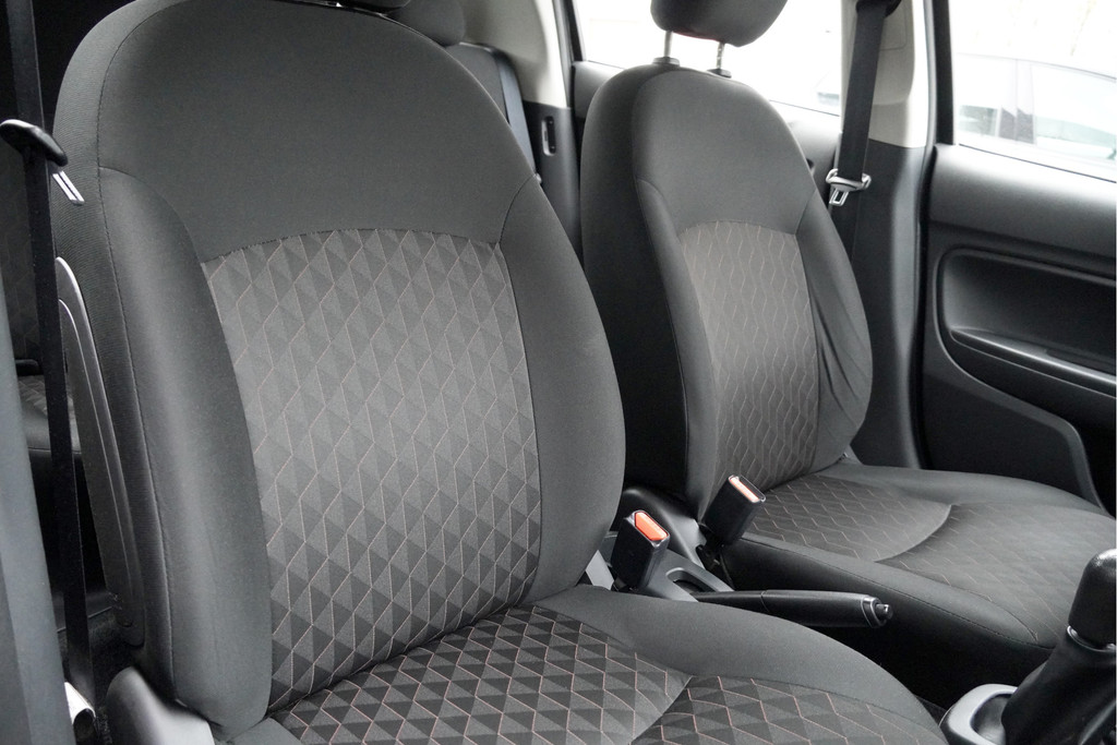 Mitsubishi Space Star (J050XG) met abonnement