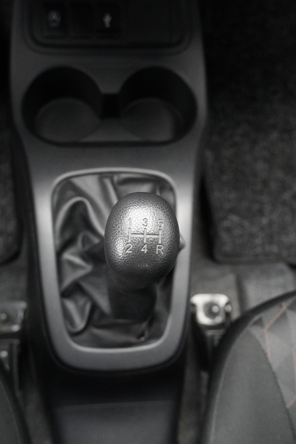 Mitsubishi Space Star (J050XG) met abonnement