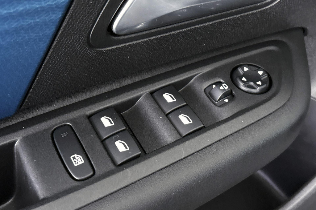 Citroën Ë-C4 (T314JD) met abonnement