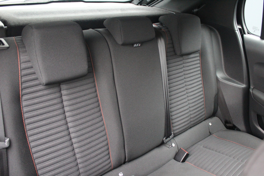 Peugeot e-208 (K762HF) met abonnement