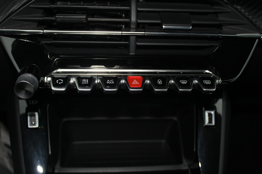 Peugeot e-208 (K762HF) met abonnement