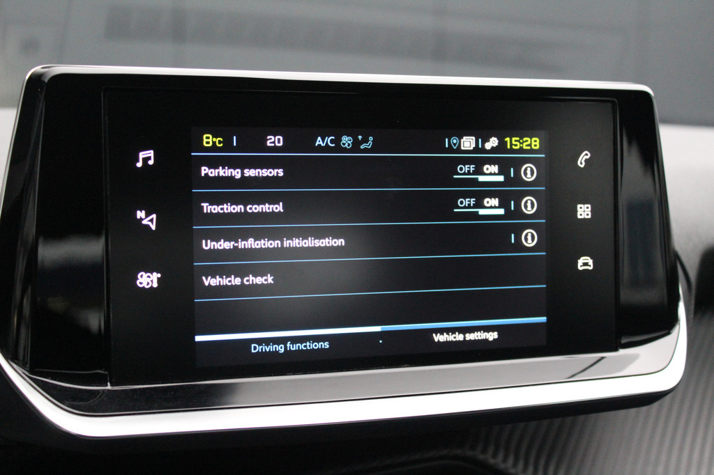 Peugeot e-208 (K762HF) met abonnement