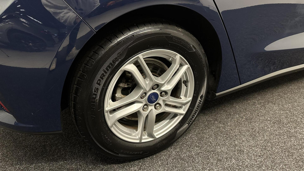 Ford Focus (K162NN) met abonnement