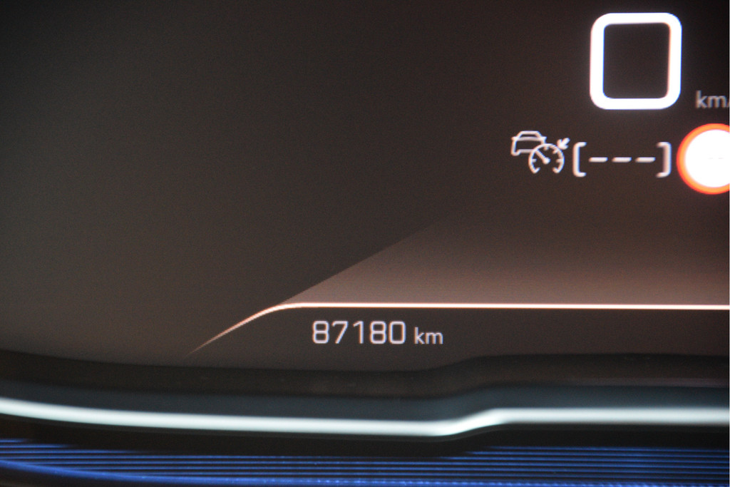 Peugeot 5008 (R474XX) met abonnement