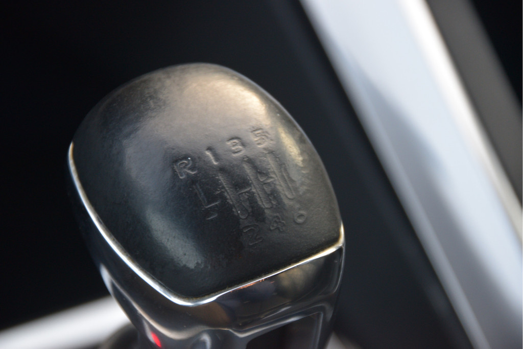 Peugeot 5008 (R474XX) met abonnement