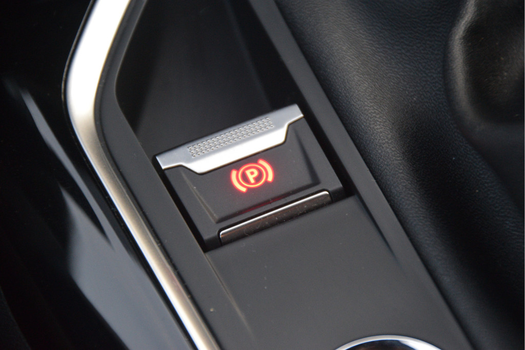 Peugeot 5008 (R474XX) met abonnement