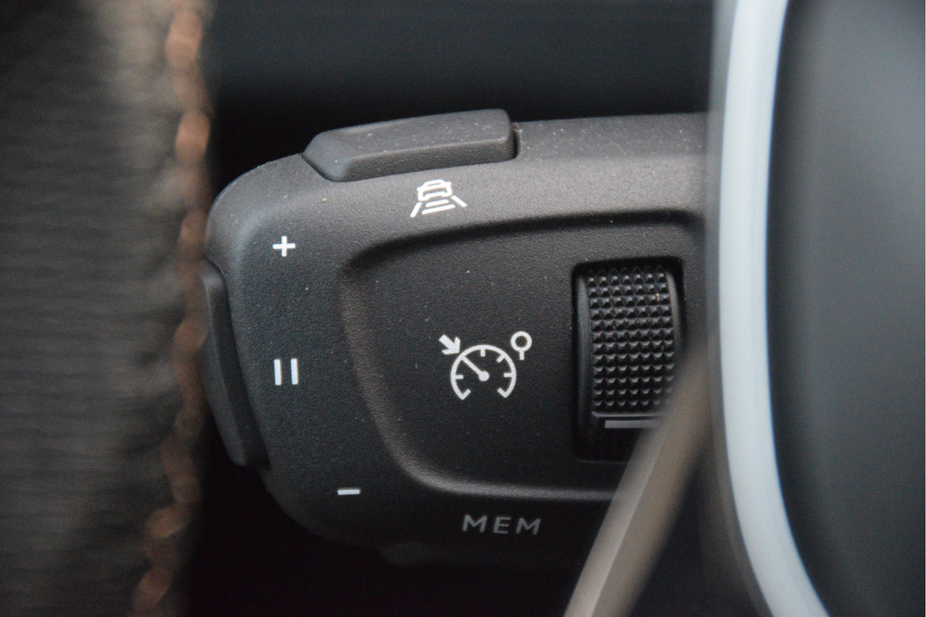 Peugeot 5008 (R474XX) met abonnement