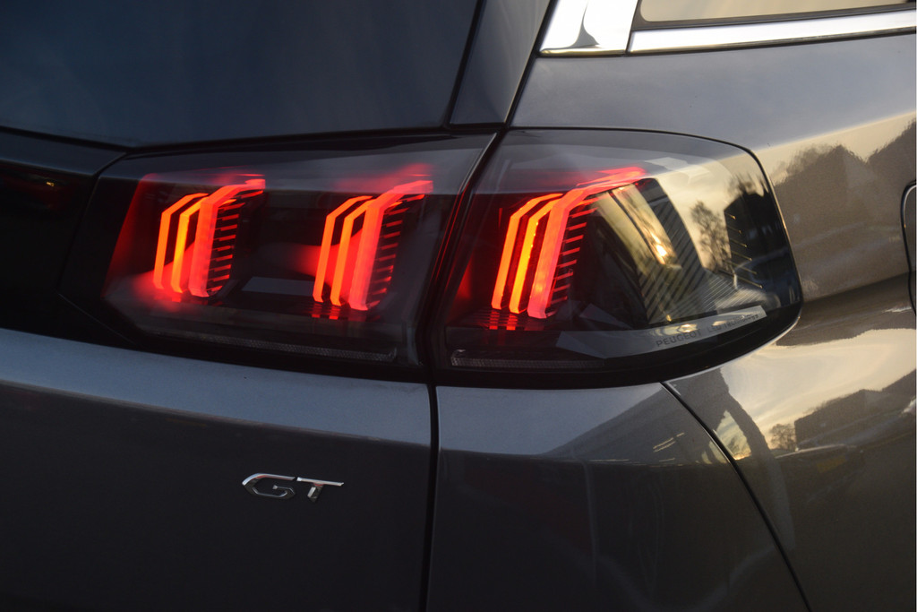 Peugeot 5008 (R474XX) met abonnement