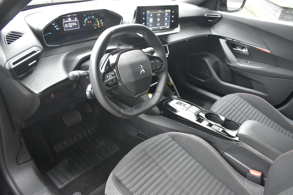 Peugeot e-2008 (T821HL) met abonnement