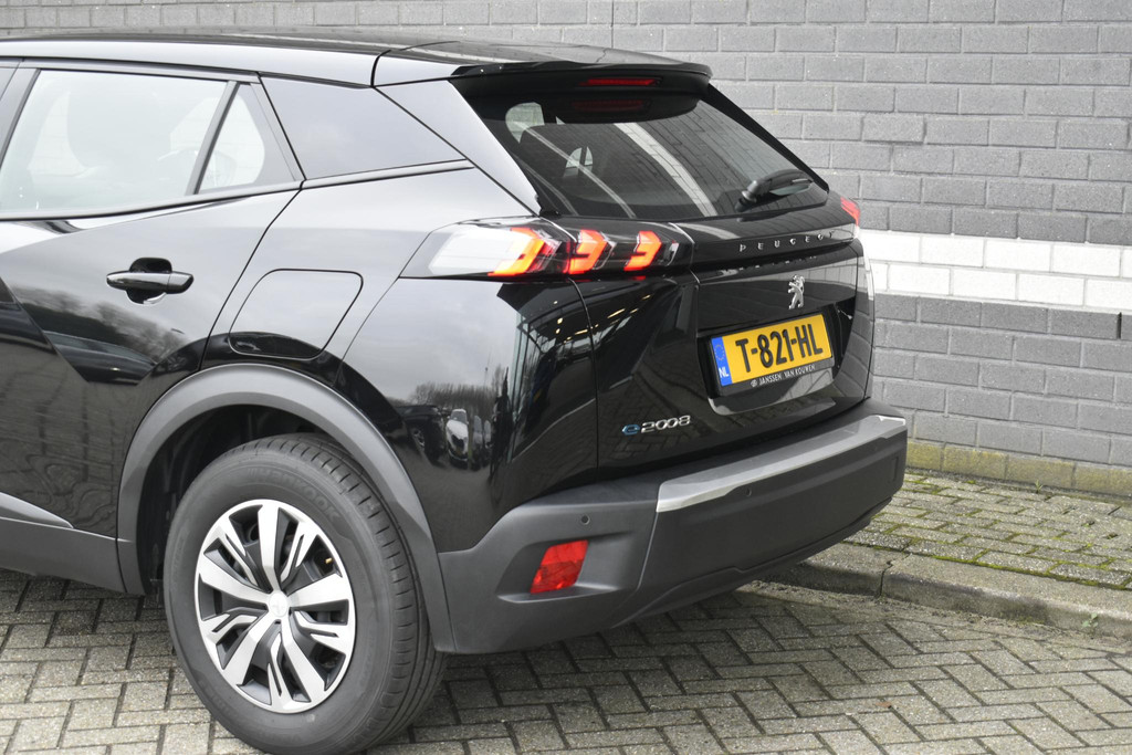 Peugeot e-2008 (T821HL) met abonnement