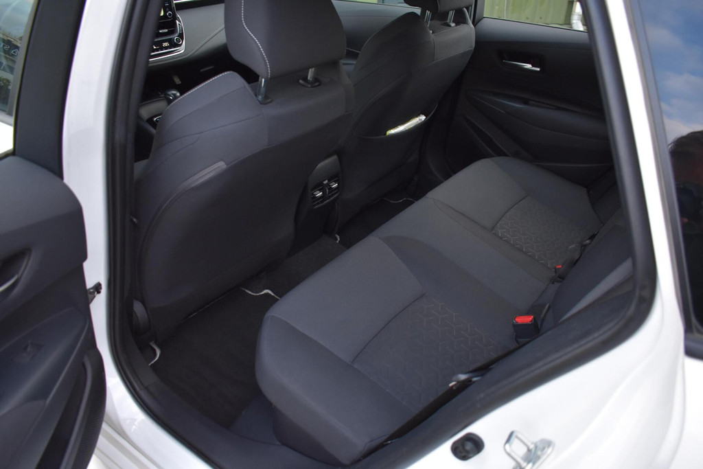 Toyota Corolla Touring Sports (J044VN) met abonnement