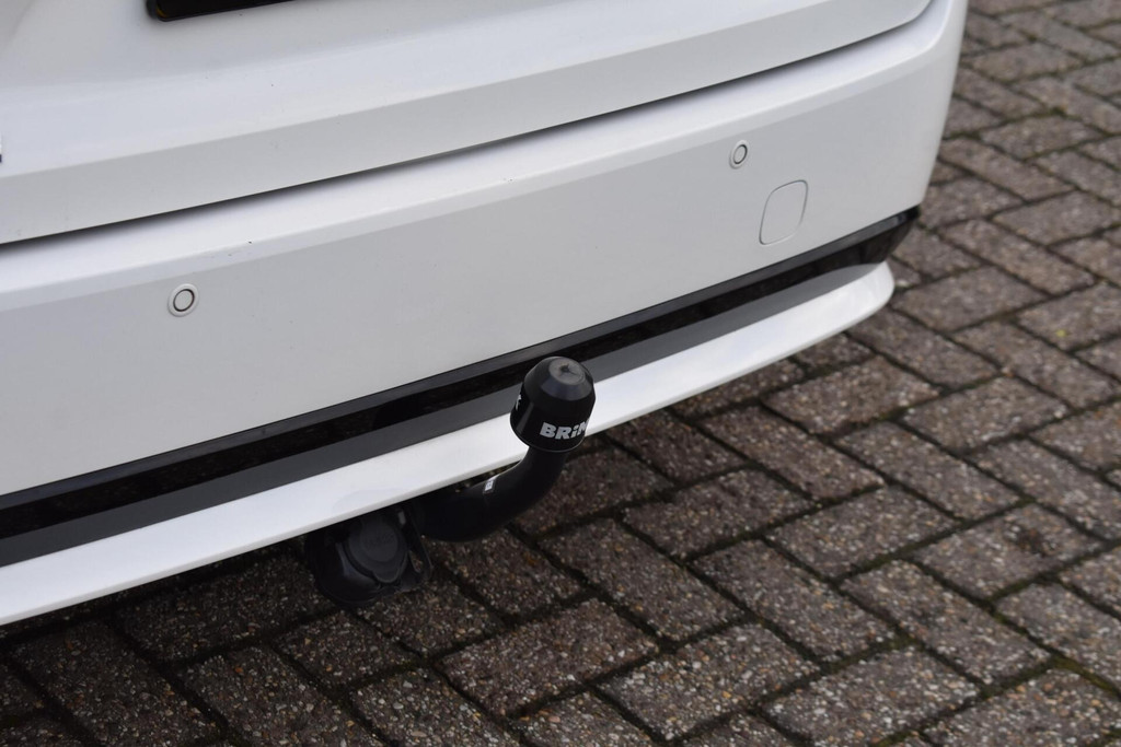 Toyota Corolla Touring Sports (J044VN) met abonnement