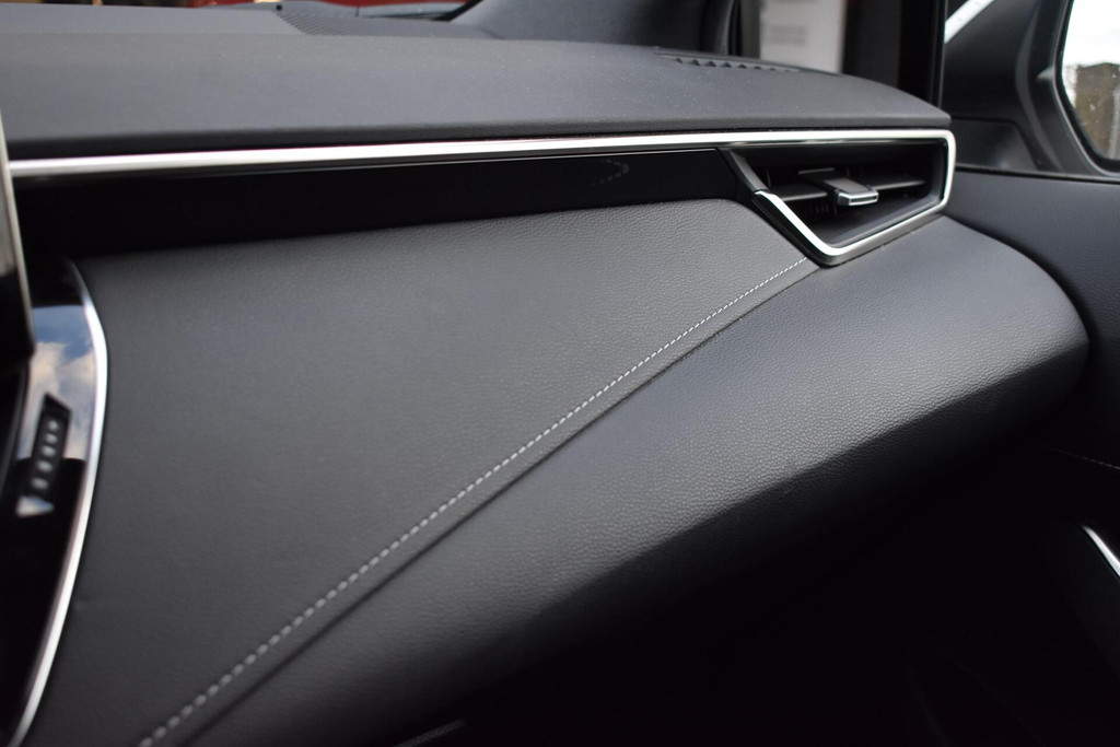 Toyota Corolla Touring Sports (J044VN) met abonnement