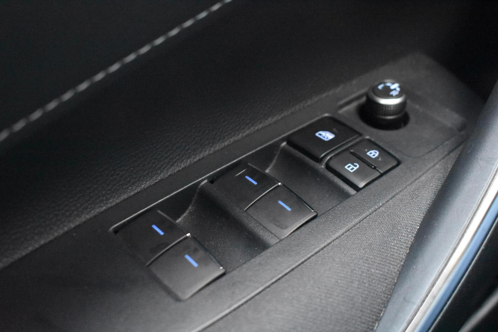 Toyota Corolla Touring Sports (J044VN) met abonnement