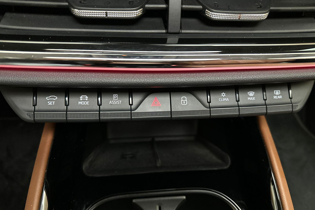 ŠKODA ENYAQ iV (N973ZT) met abonnement