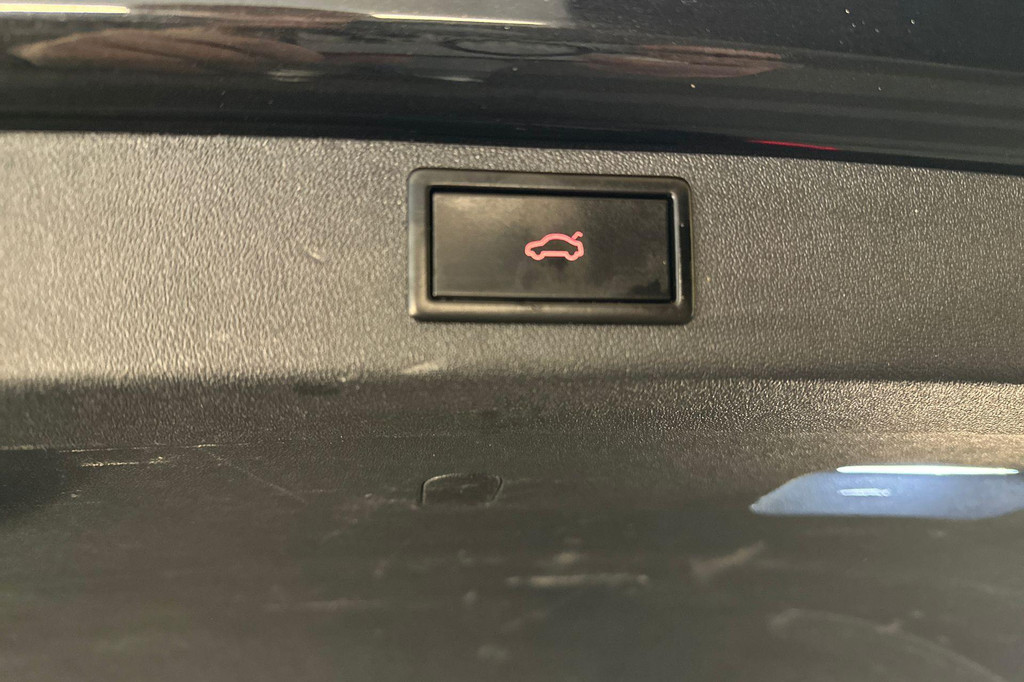 ŠKODA ENYAQ iV (N973ZT) met abonnement