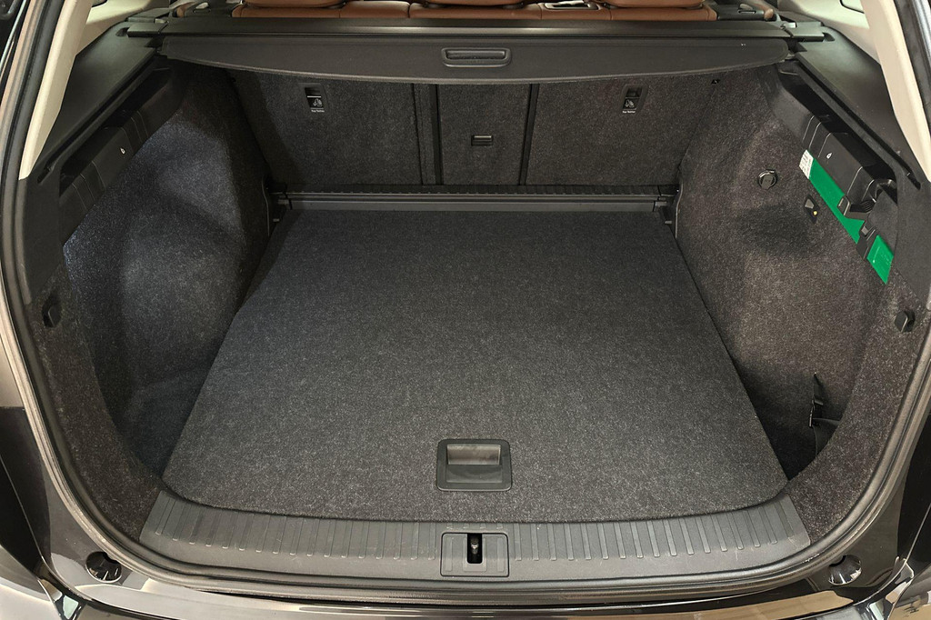 ŠKODA ENYAQ iV (N973ZT) met abonnement