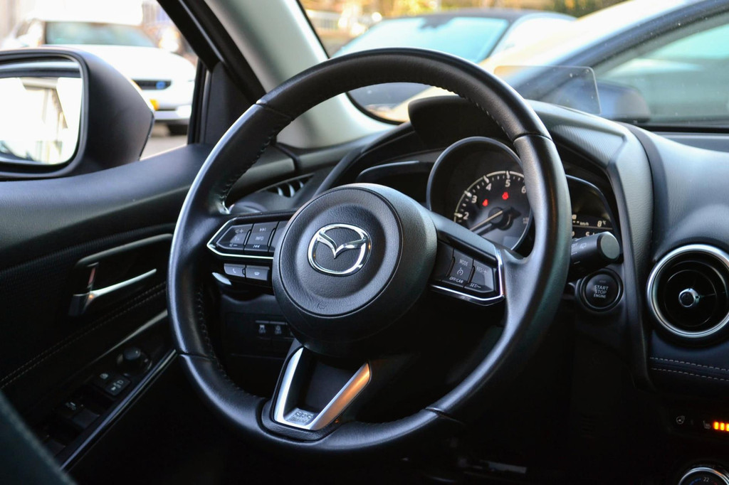 Mazda 2 (R081DH) met abonnement