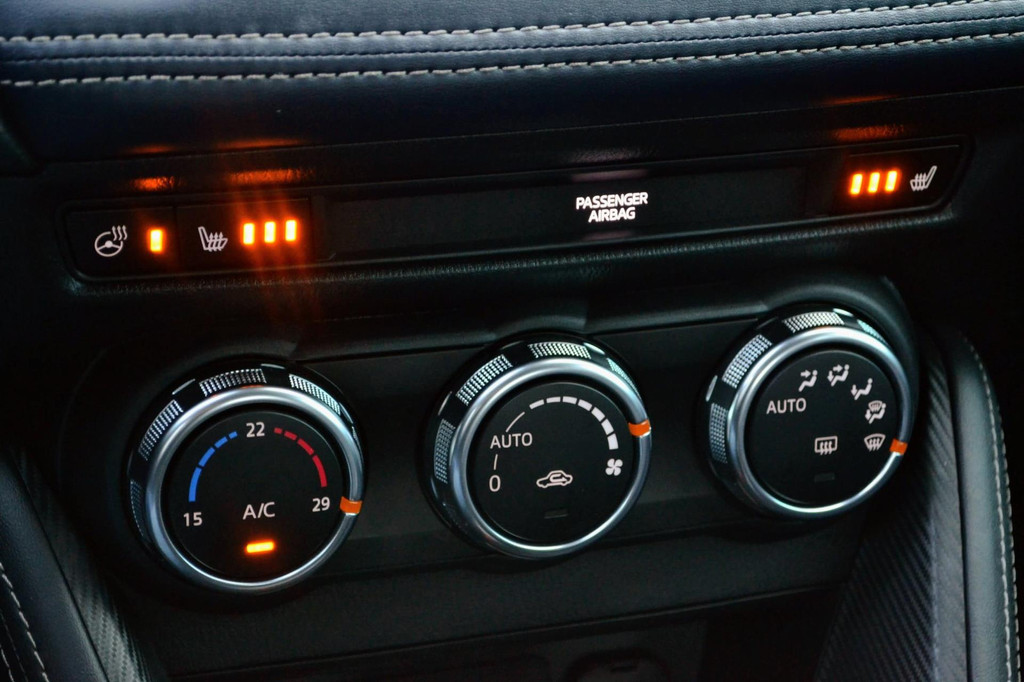 Mazda 2 (R081DH) met abonnement