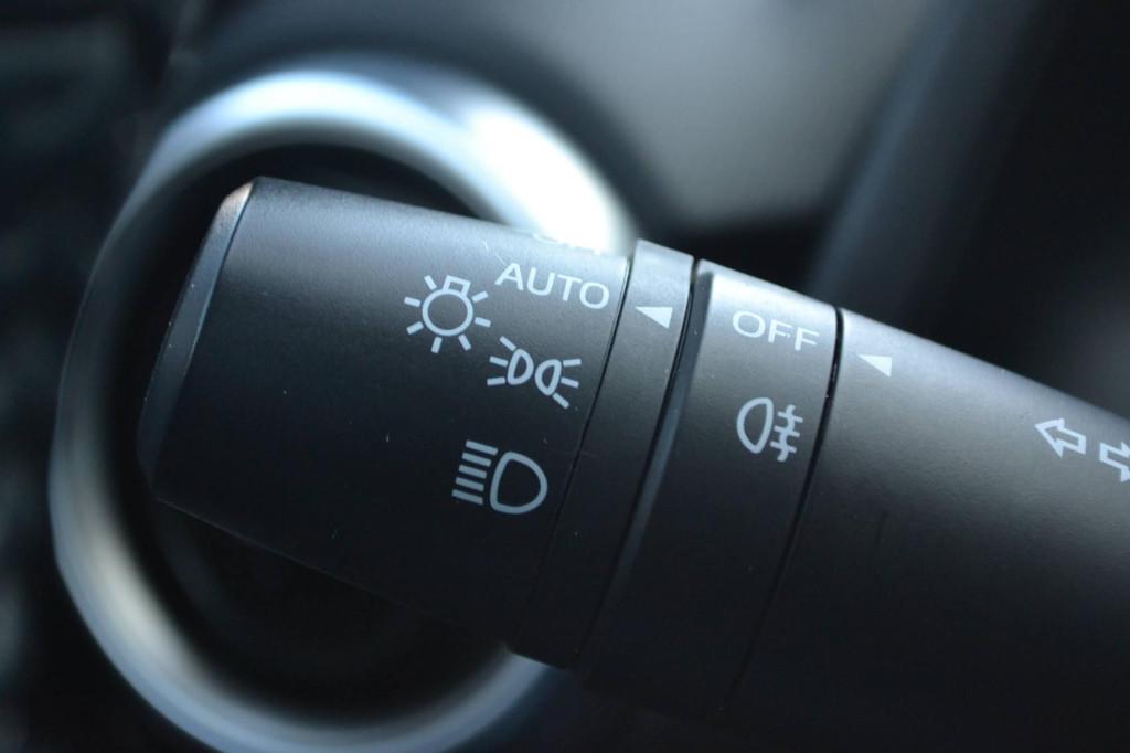 Mazda 2 (R081DH) met abonnement