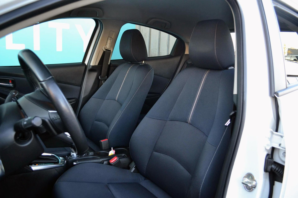 Mazda 2 (R081DH) met abonnement