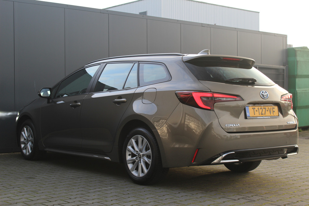 Toyota Corolla Touring Sports (T127VF) met abonnement