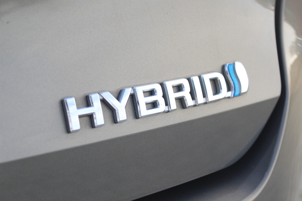 Toyota Corolla Touring Sports (T127VF) met abonnement