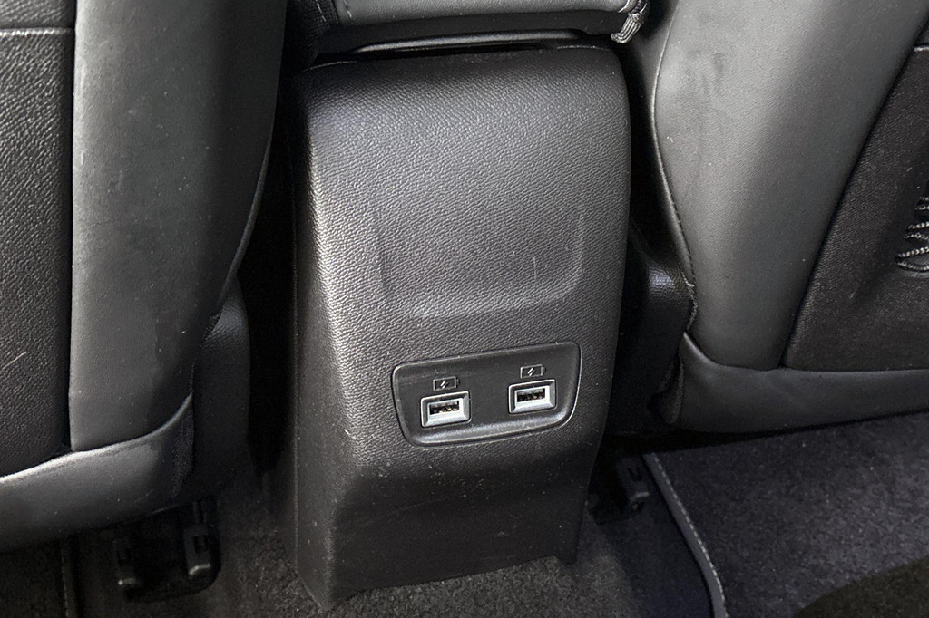 Peugeot 208 (N165KG) met abonnement