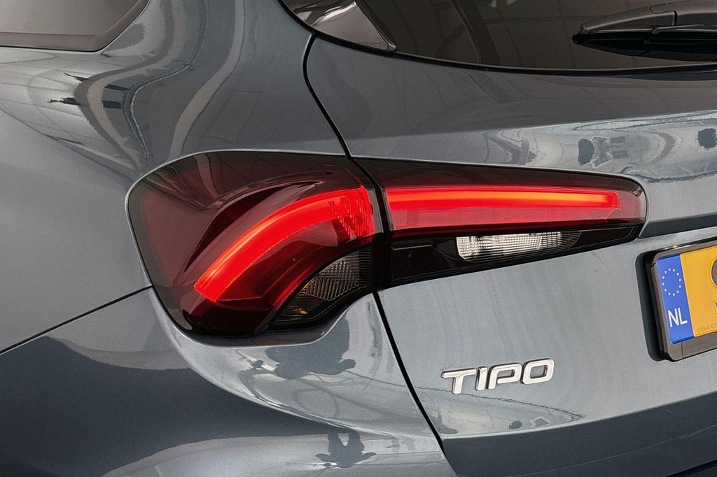 Fiat Tipo (S781FK) met abonnement